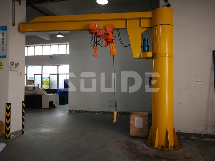 定柱式旋臂起重机要保护哪些地方呢？