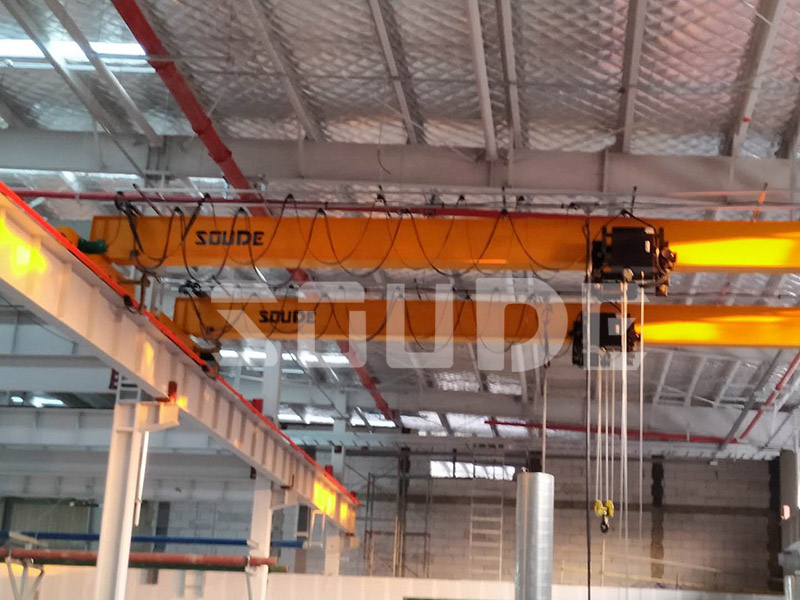 悬臂起重机使用注意事项